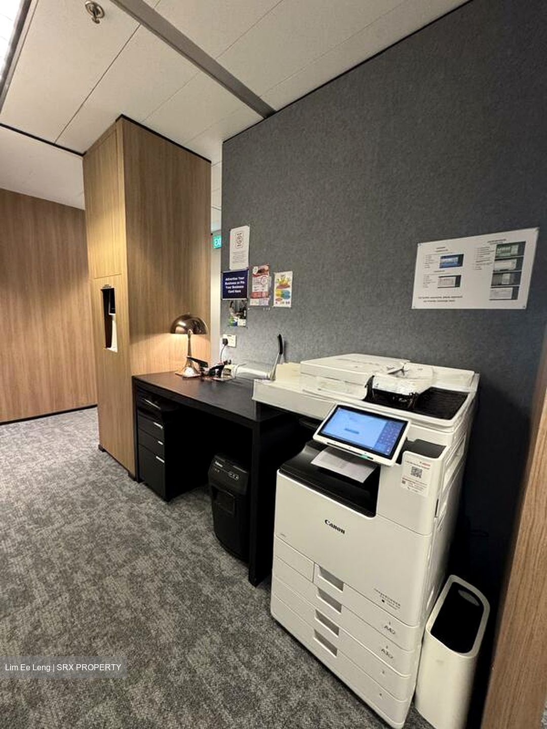 Gateway East (D7), Office #500548561